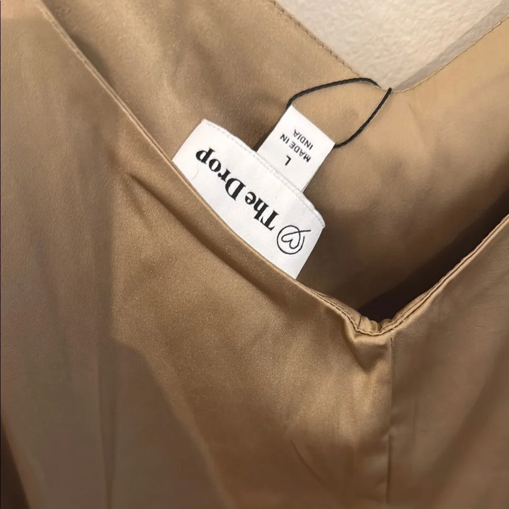 Women's Wedding Guest Tan-Brown Satin Dress NWT - Picture 4 of 7